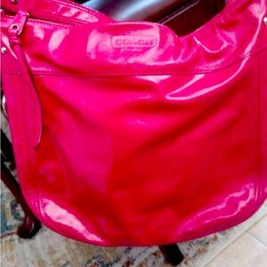 Coach shoulderbag, crossbody, PINK patent leather